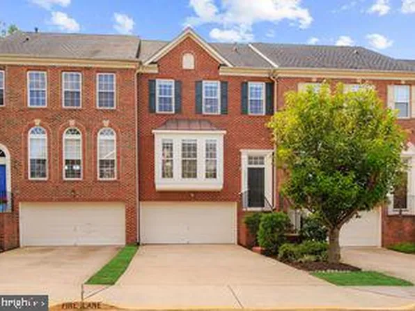 19219 Sweig Ter, Leesburg, VA 20176