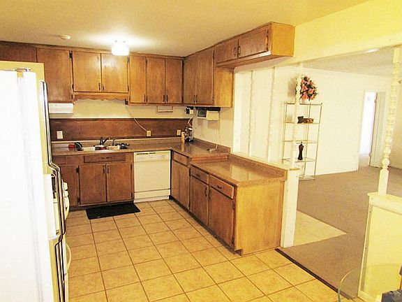 5th image of 10225 Kelburn Dr