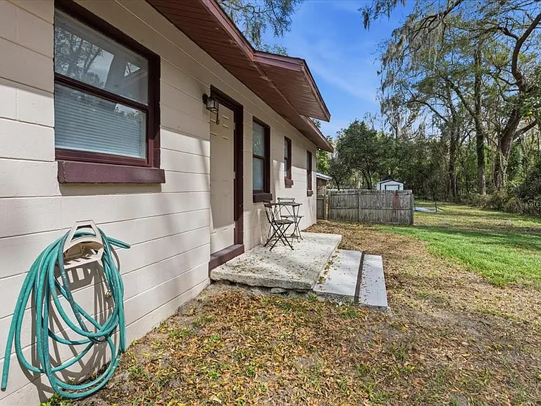 11907 NW 147th Pl — Photo 15