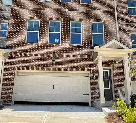 2nd image of 3517 Hidden Valley Cir