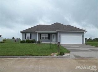 4811 S 129th Rd, Bolivar, MO 65613