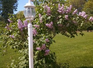 7375 Moeckel Rd, Grass Lake, MI 49240