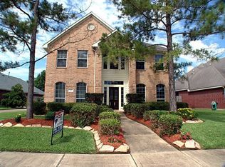 3818 Hillbrook Dr, Pearland, TX 77584