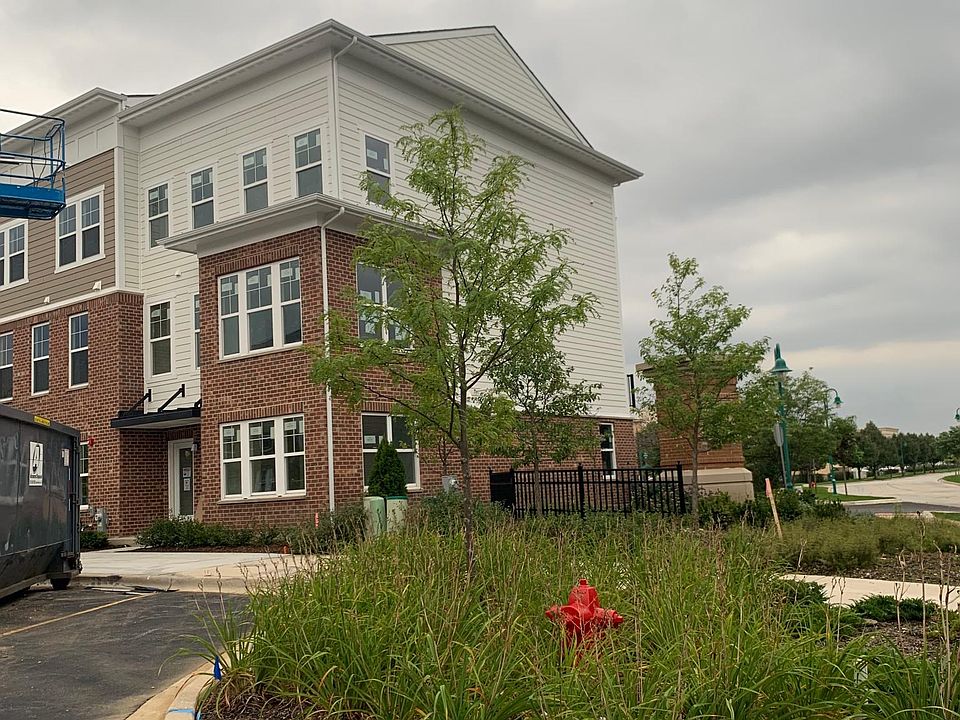 1st image of 3557 Irving Pl