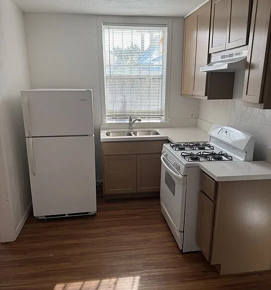 5042 Ferndale St — Photo 18