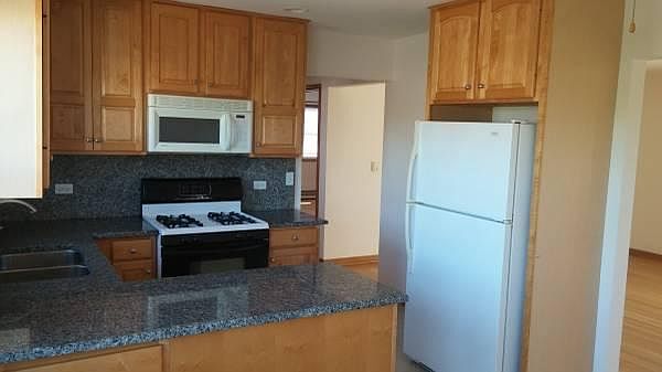 1st image of 5448 W Higgins Ave APT 8