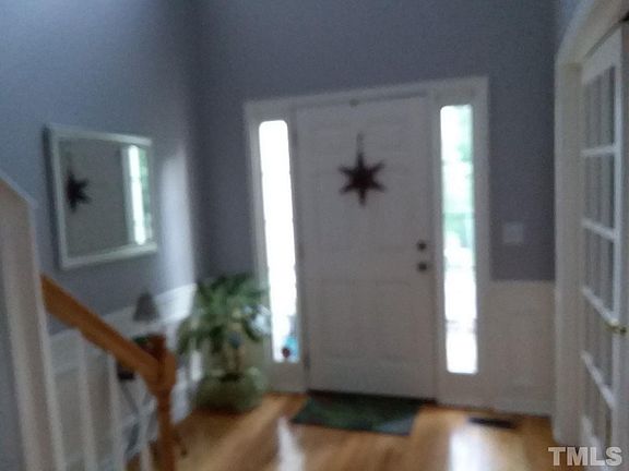 2nd image of 2506 Summit Dr