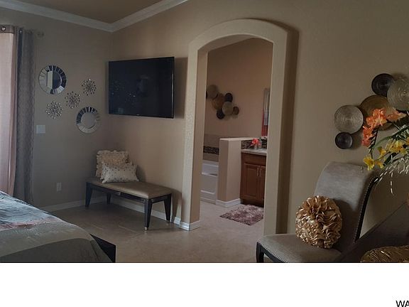 3rd image of 2135 Jamaica South Blvd