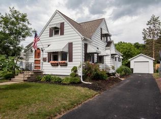 609 N Pleasant St, Jackson, MI 49202