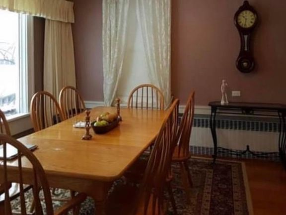 2nd image of 39 Elm St