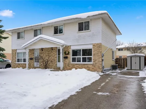 45 B Karen Walk, Waterloo, ON N2L 5X1