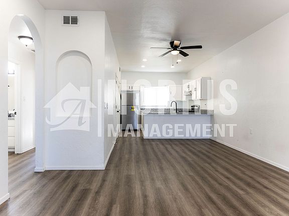 4th image of 515 E 6th St #5-258