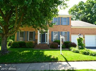 5311 Esabella Ct, Fairfax, VA 22032