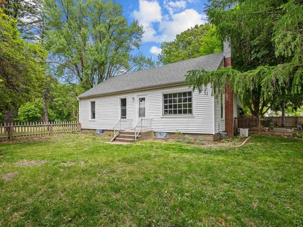 3610 12th Ave, Moline, IL 61265