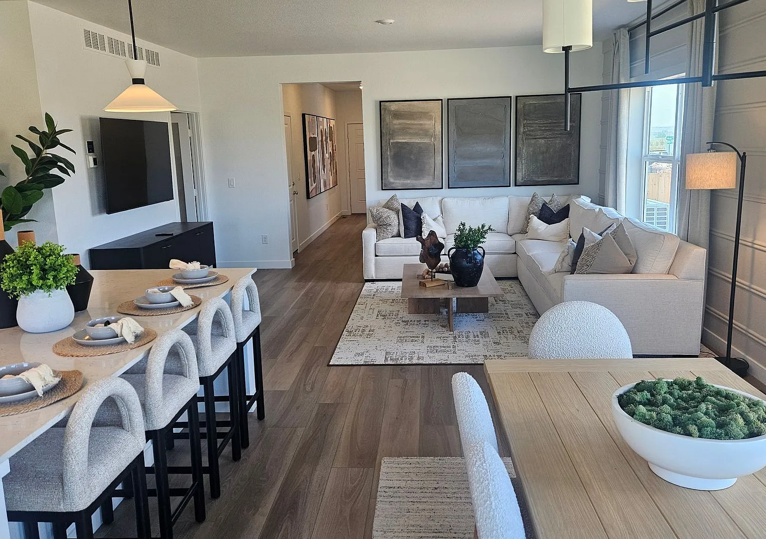 New 5 Bedroom Home in Windsor Prairie Song — Photo 1