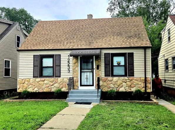 (undisclosed Address), Chicago, IL 60643