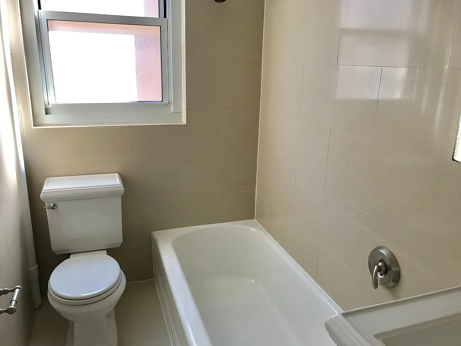 20 Park Ave — Photo 4