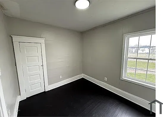 2 bed, $950 — Photo 3