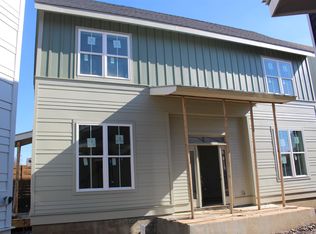 1048 Treaty Oaks Dr, Nashville, TN 37209