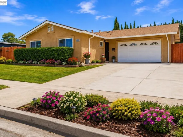 40071 Leslie St, Fremont, CA 94538