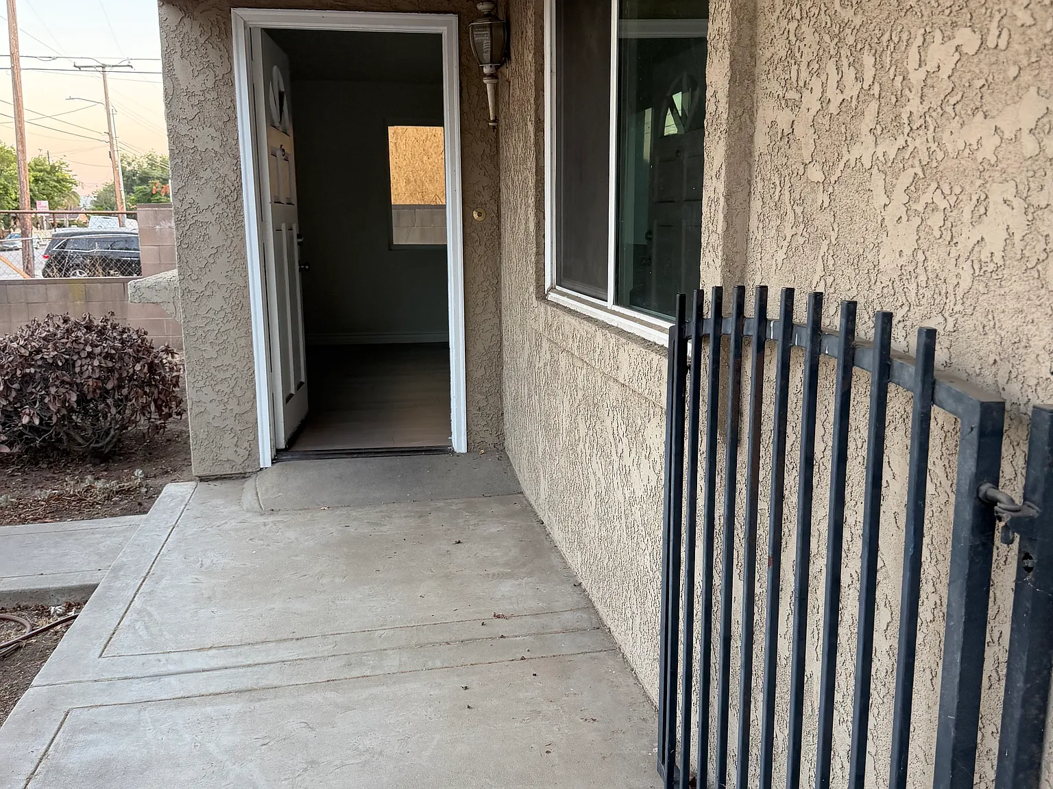 307 N Soldano Ave — Photo 3