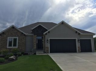 16404 Perry St, Overland Park, KS 66085