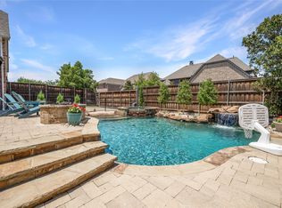 2662 Sharlis Dr, Frisco, TX 75036