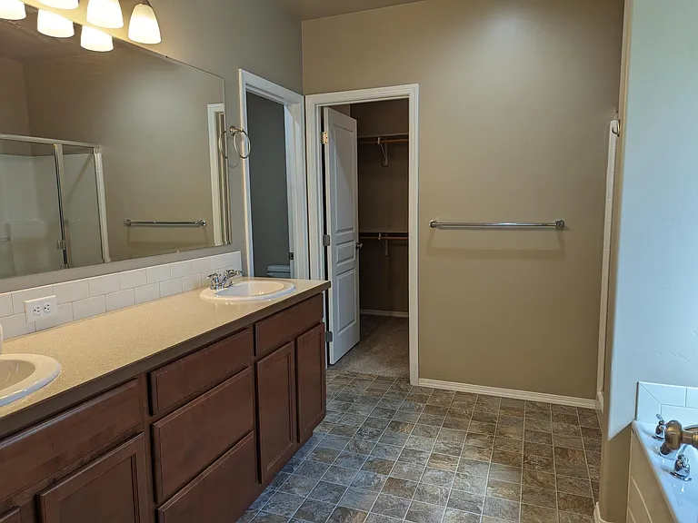 13700 S Morningside St — Photo 15