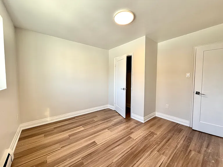 280 Lorne Ave — Photo 8