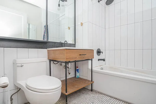 Rented by Simply Brooklyn Realty Inc | media 75