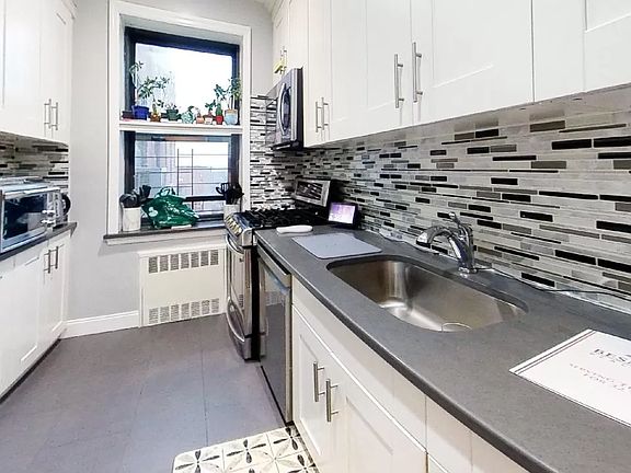 3rd image of 2802 141st St APT 6G