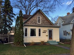 807 4th Ave NE, Devils Lake, ND 58301