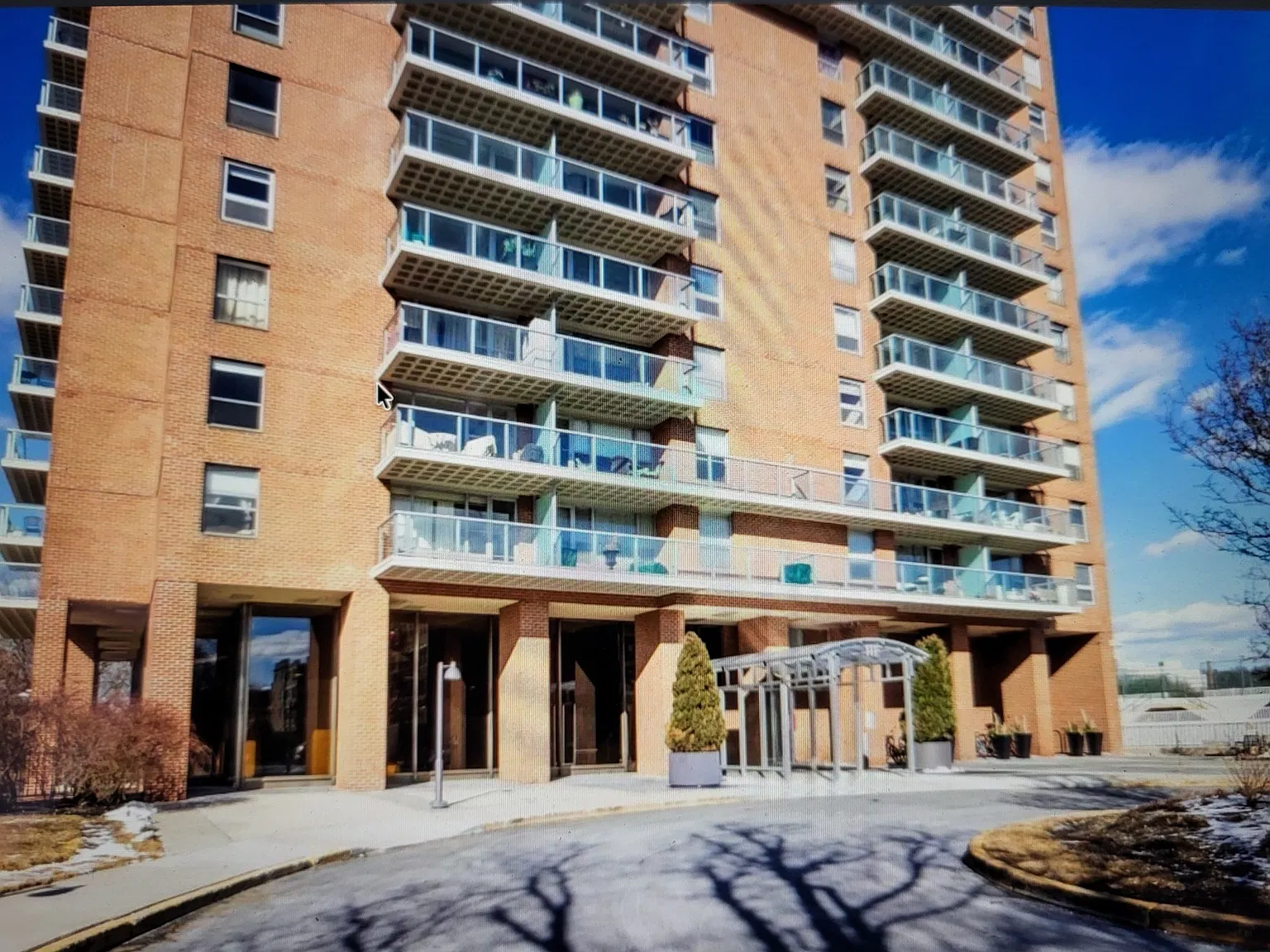 1 bed, 1.0 bath, 805 sqft, $2,800 — Photo 1