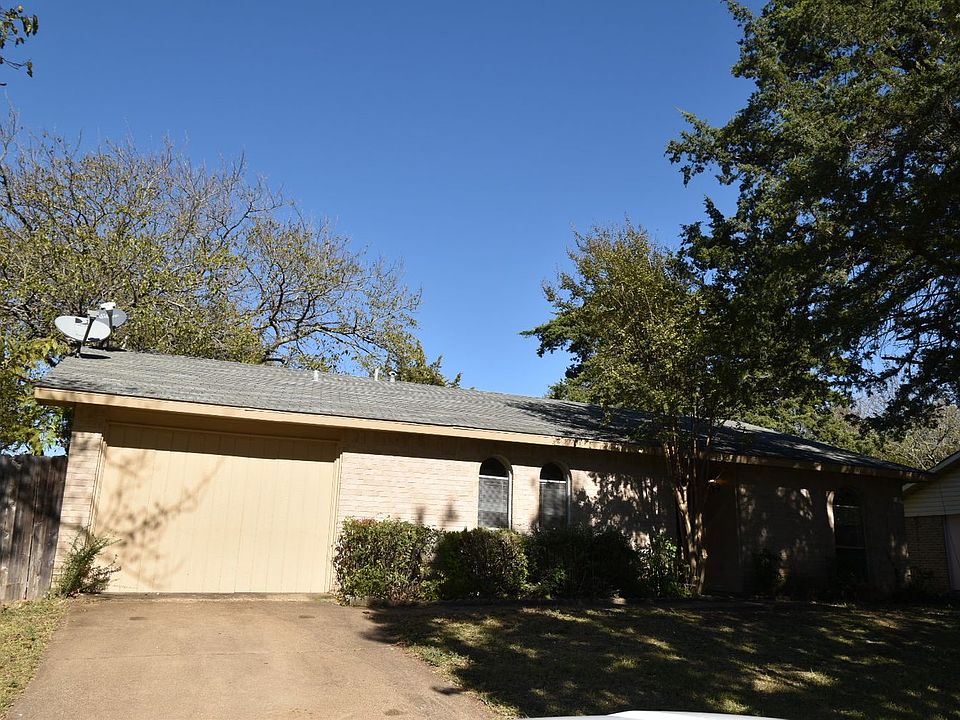 1st image of 125 Sheffield Dr