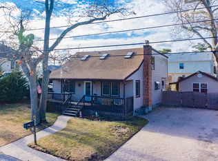 836 Beach Ave, Beachwood, NJ
