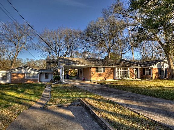 3rd image of 1315 Avenue O