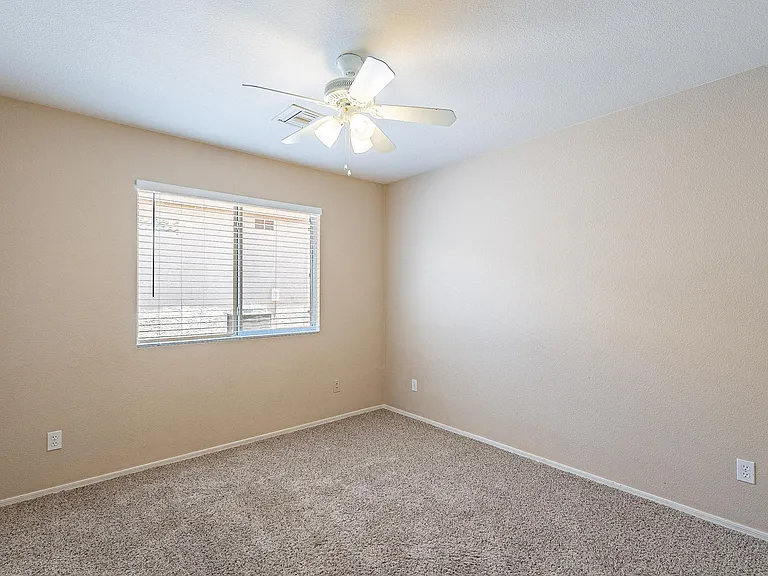 4504 W Sun Quest St — Photo 29
