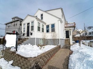 73 Payson St, Revere, MA 02151