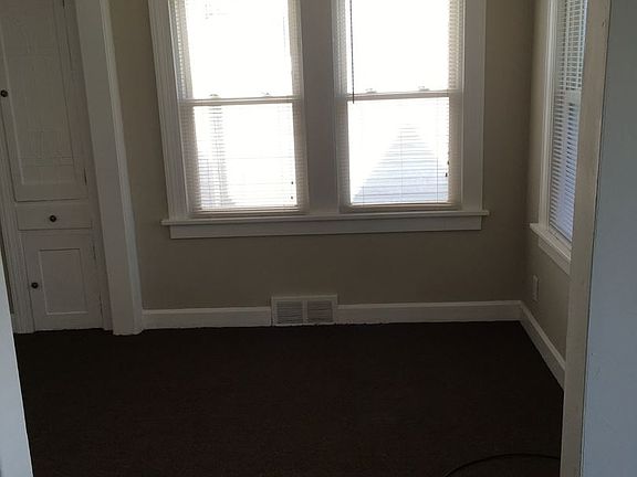 5th image of 10708 Wadsworth Ave