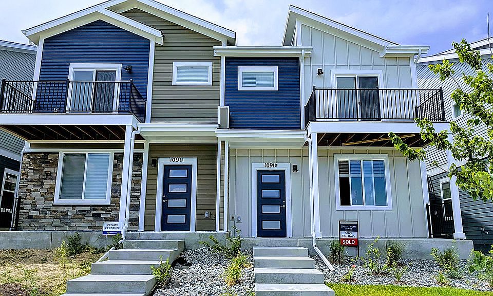 1st image of 1091 Mountain Dr Unit B