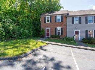 33 Sleepy Hollow Ln, Swannanoa, NC 28778