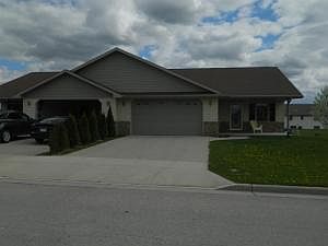 2nd image of 853B Crystal Rd
