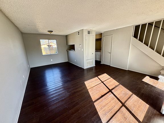 4th image of 5113 Sierra St