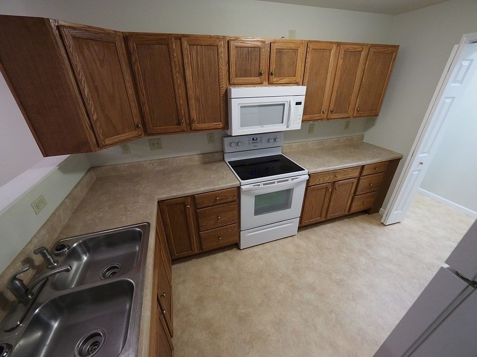 CATM 94 Charleston Court 94 Charleston Ct Hendersonville NC Zillow