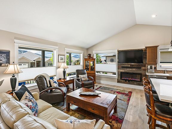 2nd image of 4400 McLean Creek Rd #128