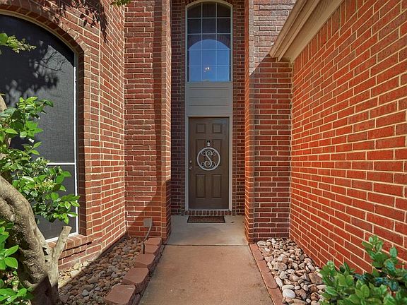 4th image of 4501 Indian Rock Dr