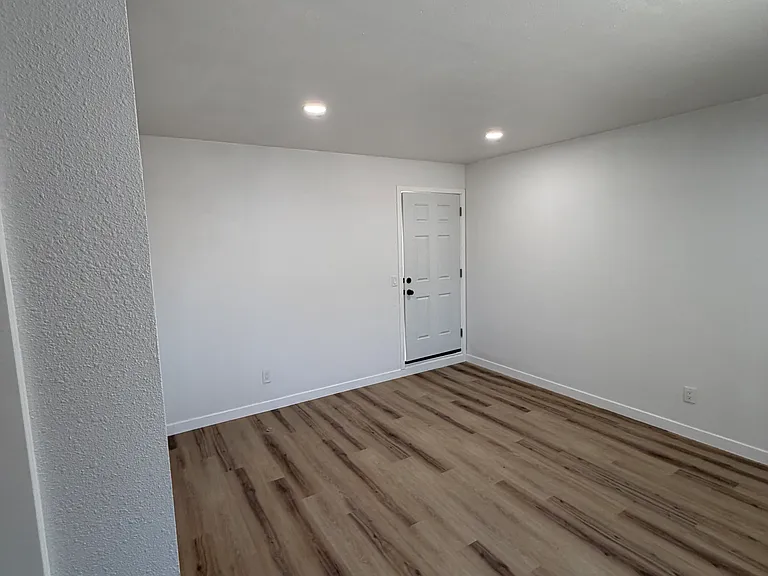 133 S 2nd St #135-B — Photo 9