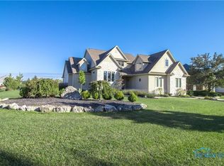 2935 Quarry Rd, Maumee, OH 43537