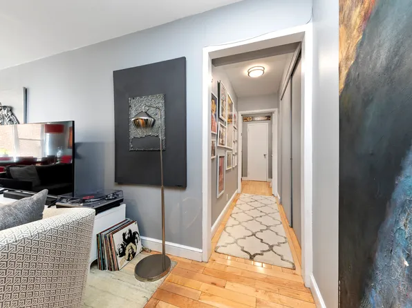 137 East 36th Street image 12 of 17