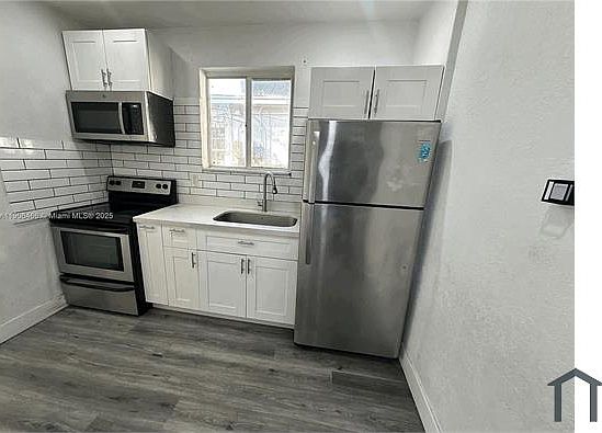 1st image of 8141 NW 5th Ct #8143